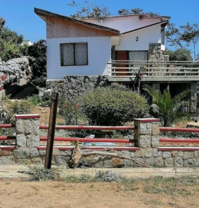 Casa de playa en El Quisco cerca del mar, amplia y linda vista